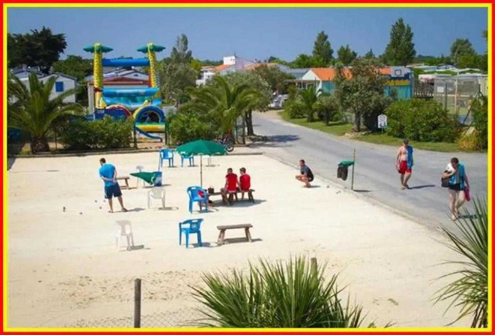 Bungalow De 2 Chambres Avec Piscine Partagee Sauna Et Terrasse A Saint Denis D'Oleron A 1 Km De La Plage Екстер'єр фото